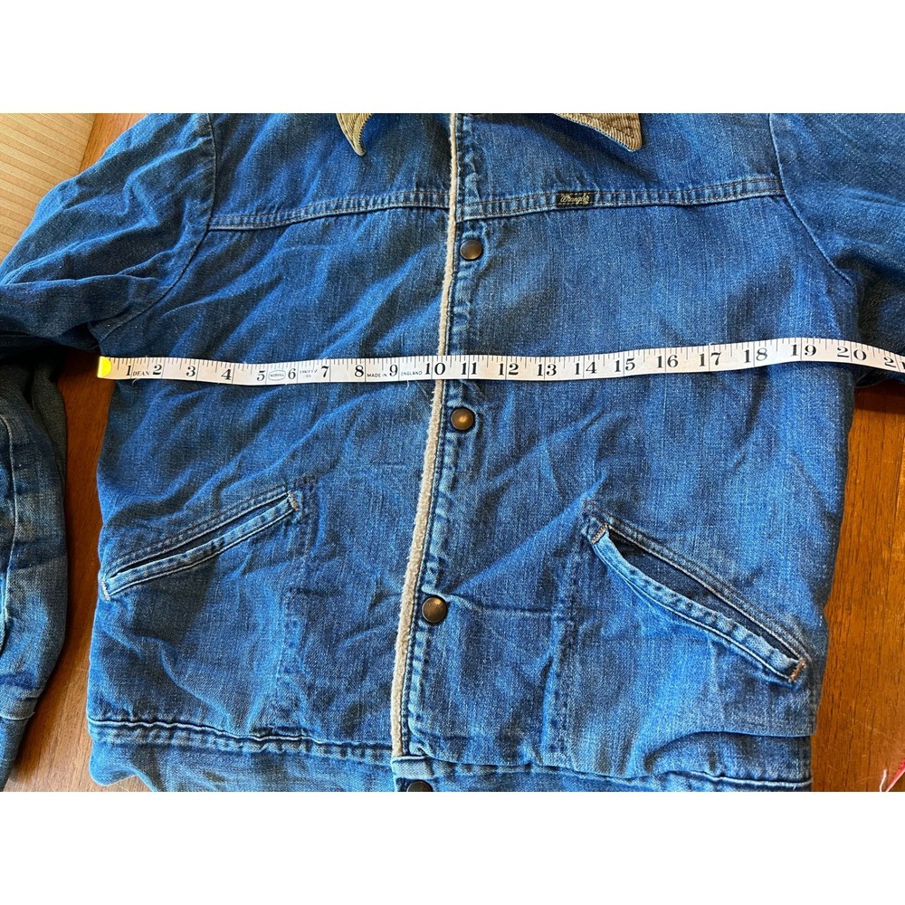 Vintage Wrangler Denim Jacket Sherpa Lined Corduroy Collar Blue Made in USA - Picture 8 of 8